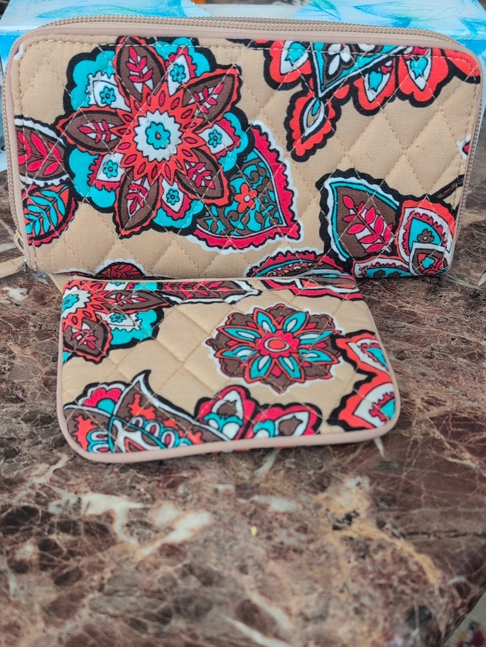 Quilted Floral Zip Wallet Set in Desert Floral Pattern